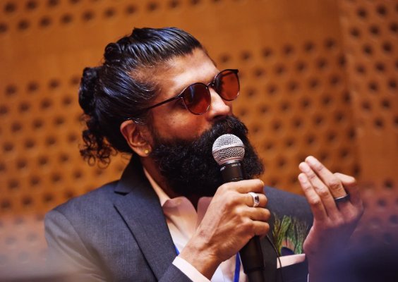 Brijesh Patel speaking at MIT conference